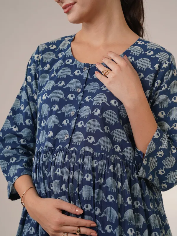 Indigo_Elephant_Print_Maternity_Night_Co-Ord_Set