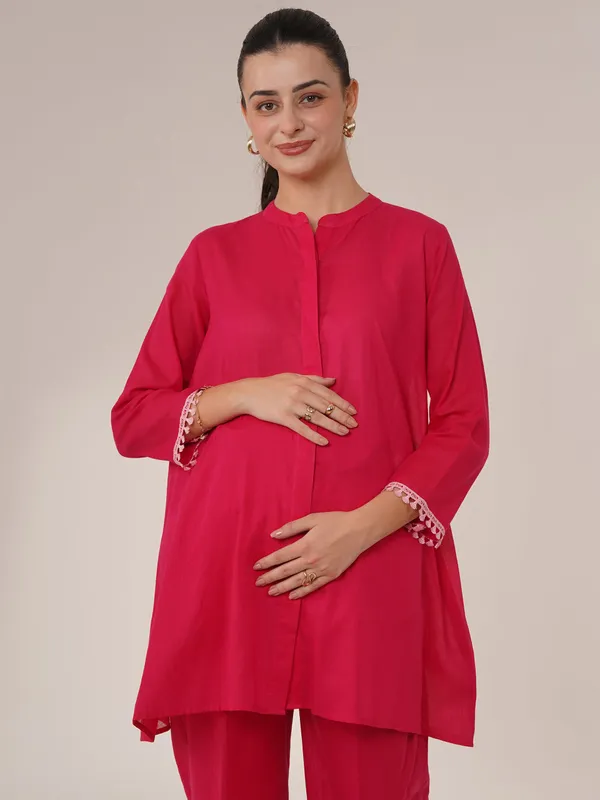 Rose_Radiance_Maternity_Co-Ord_Set_Solid_Pink_With_Lace_Detailing
