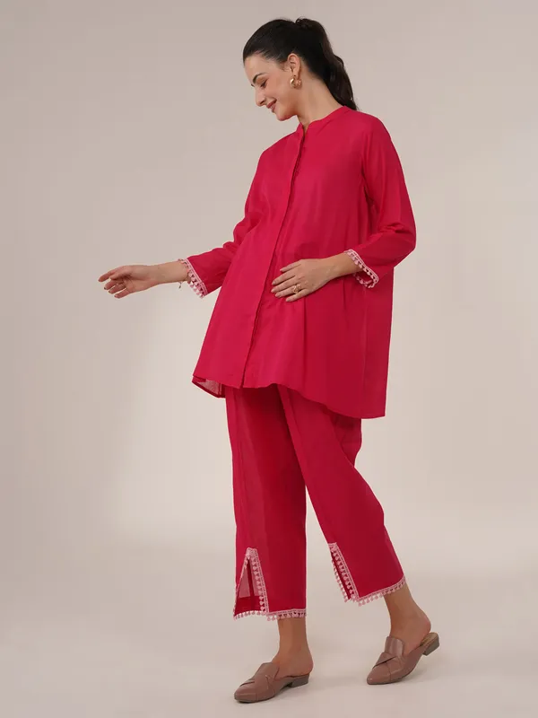 Rose_Radiance_Maternity_Co-Ord_Set_Solid_Pink_With_Lace_Detailing