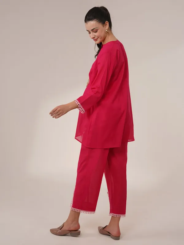 Rose_Radiance_Maternity_Co-Ord_Set_Solid_Pink_With_Lace_Detailing