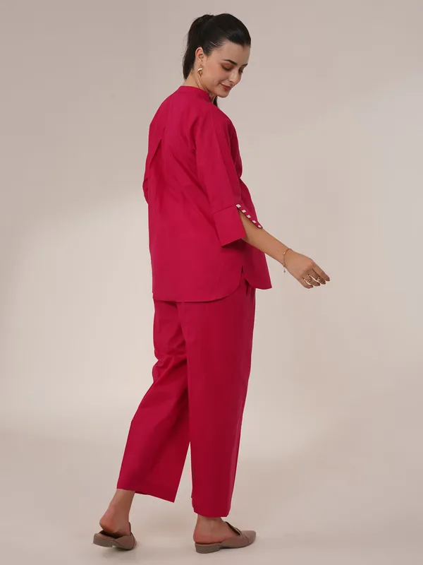Berry_Pink_Pop_Maternity_Co-Ord_Set_Minimal_&_Chic_In_Solid