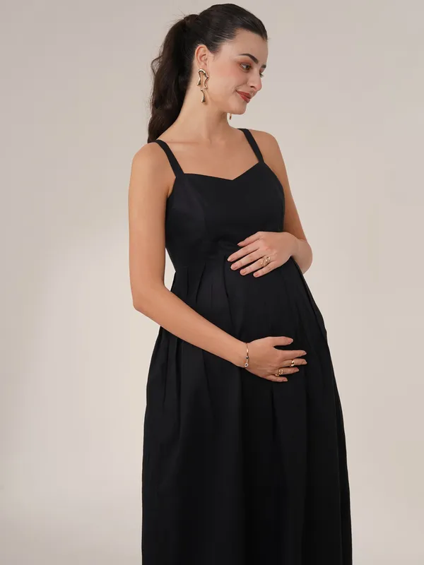 Black_Midnight_Muse_Strappy_Maternity_Dress