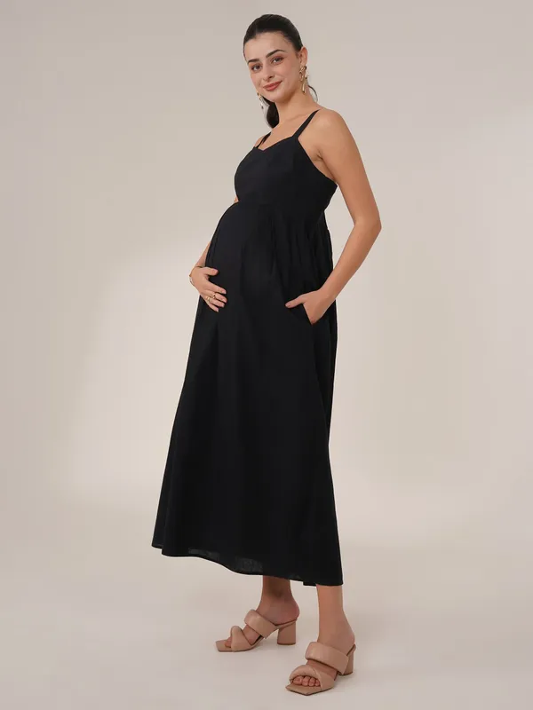 Black_Midnight_Muse_Strappy_Maternity_Dress