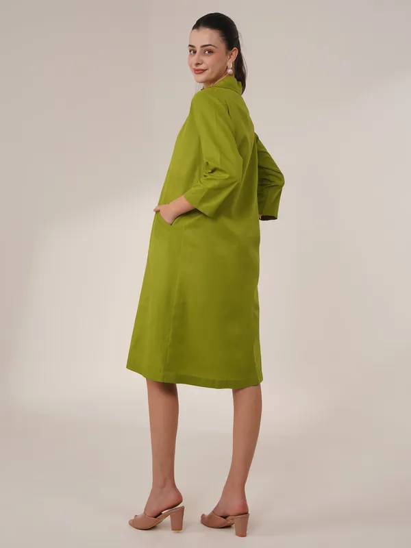Olive_Green_Button-Down_Maternity_Shirt_Dress