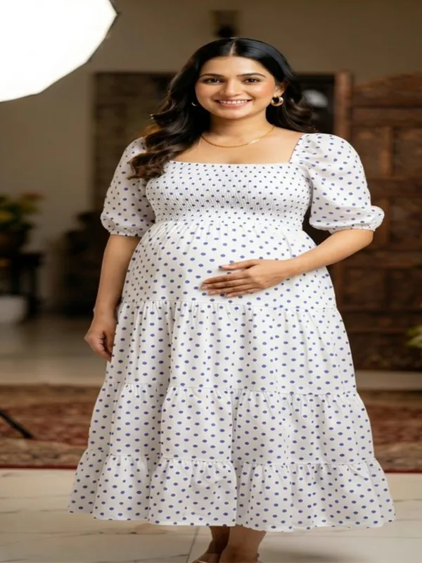 Classic_Polka_Dot_Smocked_Maternity_Maxi