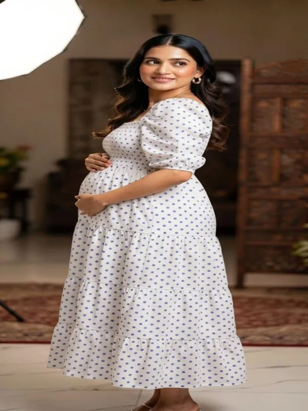 Classic_Polka_Dot_Smocked_Maternity_Maxi