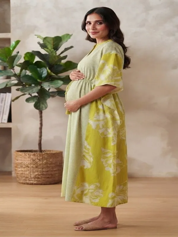 Citrus_Bloom_Maternity_Dress
