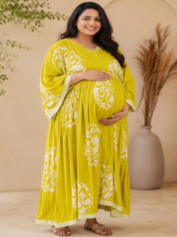Luminous_Floral_Maternity_Dress