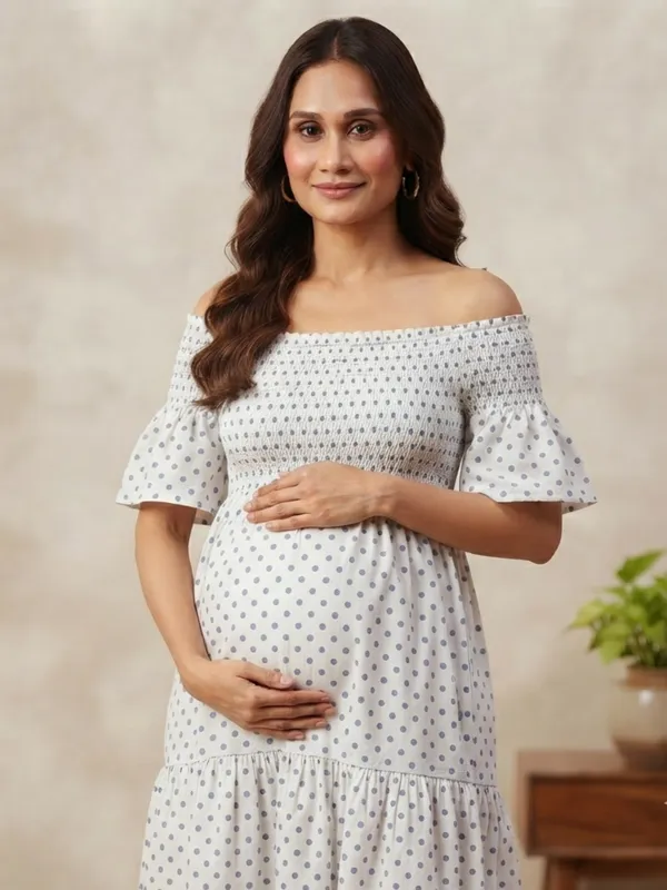 Off-Shoulder_Polka_Dot_Maternity_Maxi_Dress