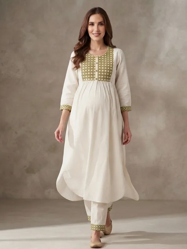 Geometric_Embroidered_Ethnic_Maternity_Kurta_Set