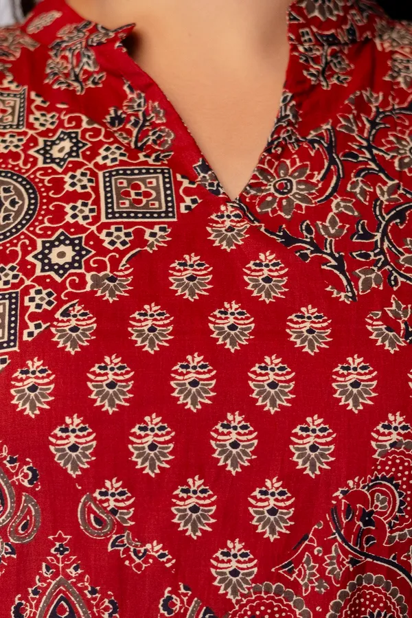 Printed_Pure_Cotton_Kurta_&_Trousers_For_Women