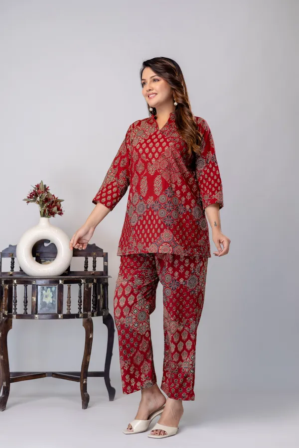 Printed_Pure_Cotton_Kurta_&_Trousers_For_Women