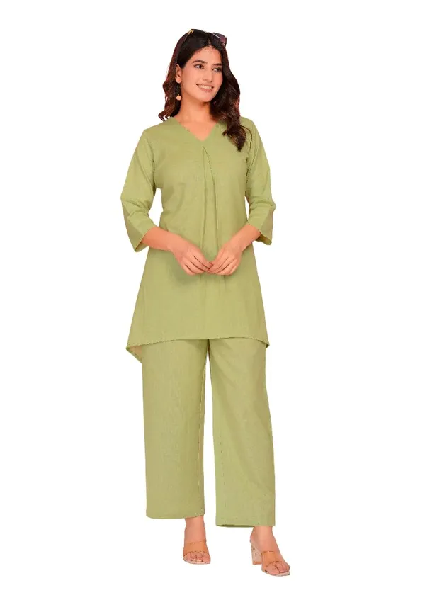 Green_Cotton_V-Neck_With_3/4_Sleeve_Co-Ord_Set_For_Women_&_Girls