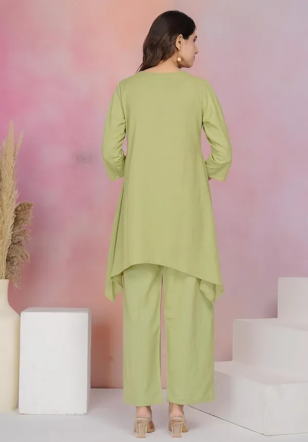 Green_Cotton_V-Neck_With_3/4_Sleeve_Co-Ord_Set_For_Women_&_Girls