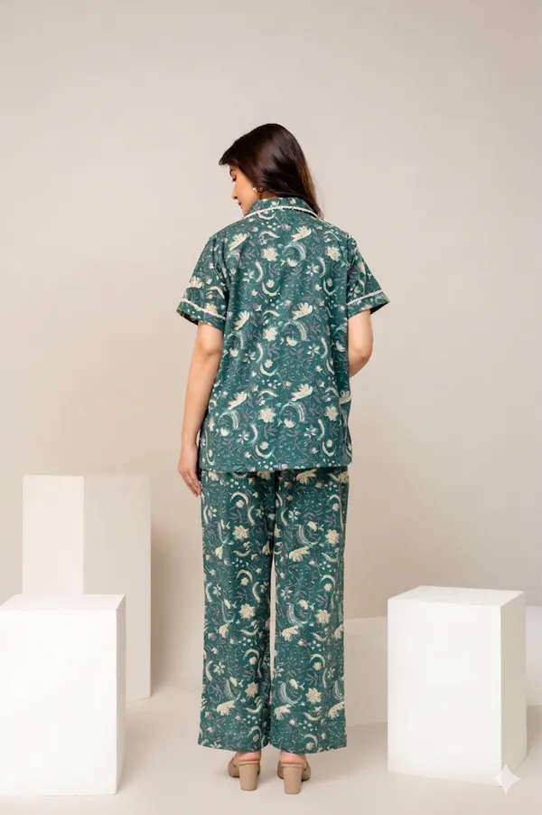 Printed_Pure_Cotton_Collar_Neck_Shirt_With_Trousers_For_Women