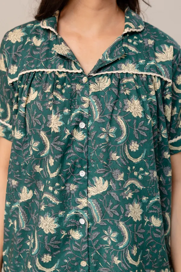 Printed_Pure_Cotton_Collar_Neck_Shirt_With_Trousers_For_Women