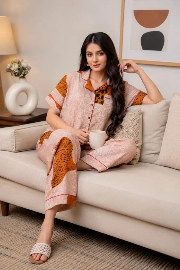 ANIMAL_PRINTED_PURE_COTTON_NIGHT_SUIT_FOR_WOMEN