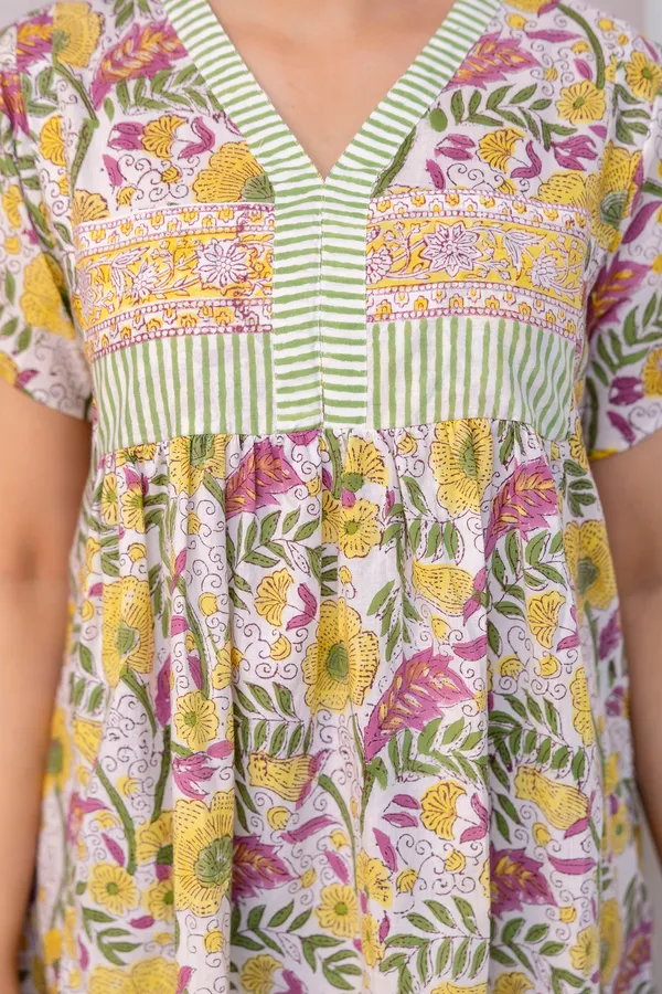 Yellow_Floral_Print_V_Neck_Short_Sleeves_Top_For_Women_&_Girls