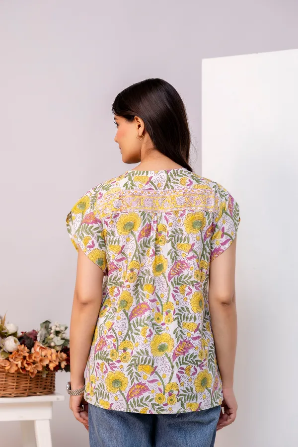 Yellow_Floral_Print_V_Neck_Short_Sleeves_Top_For_Women_&_Girls