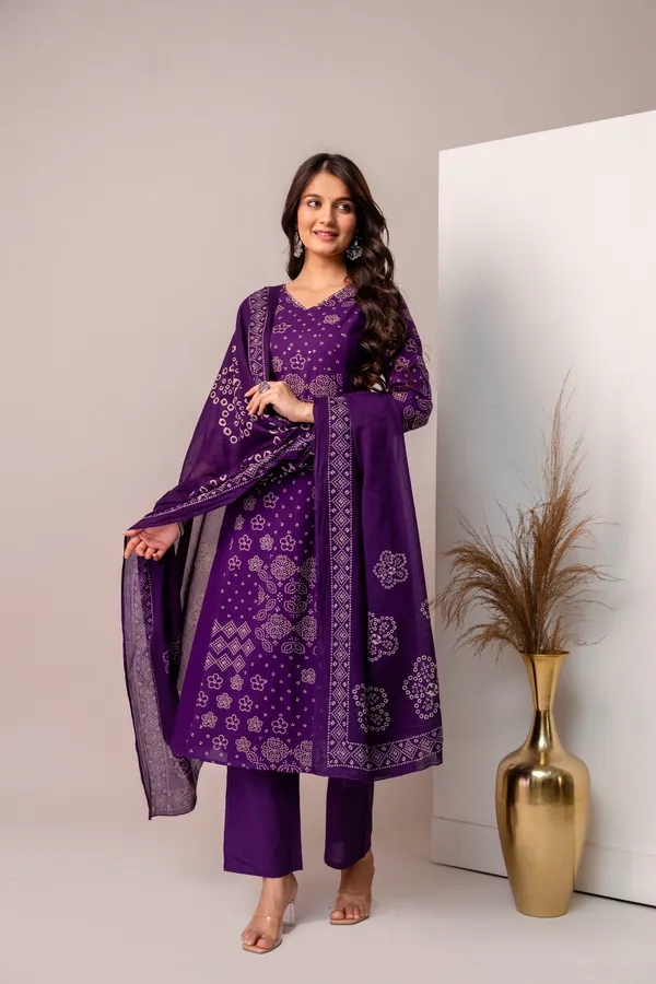 ANNA_MONNA_Ethnic_Bandhej_Printed_Cotton_V-Neck_Kurta_Trouser_Set_with_Mirror_Work_&_Dupatta
