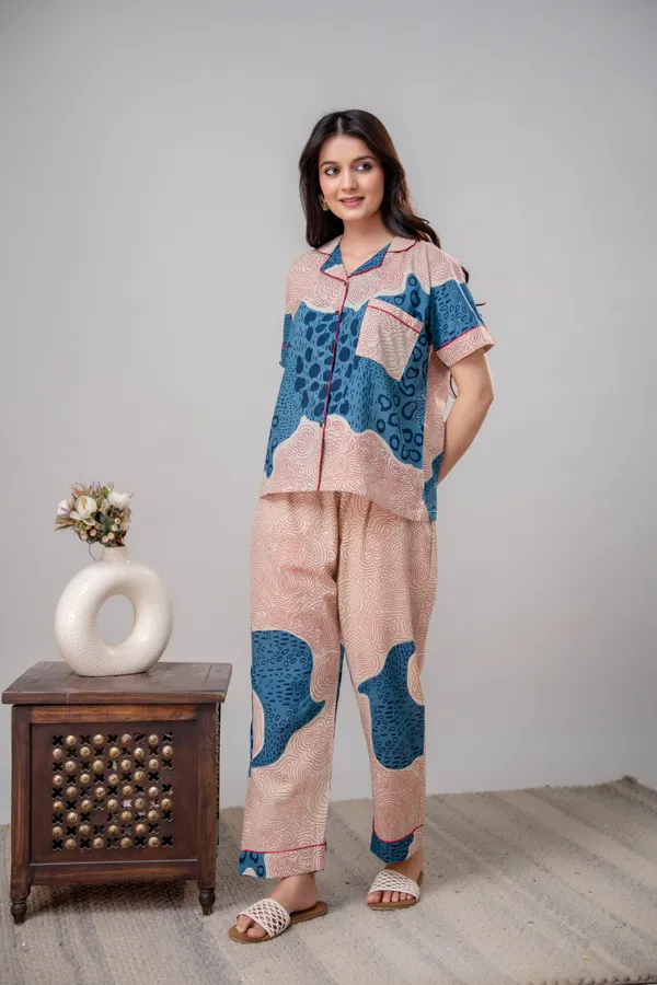 ANIMAL_PRINTED_PURE_COTTON_NIGHT_SUIT_FOR_WOMEN