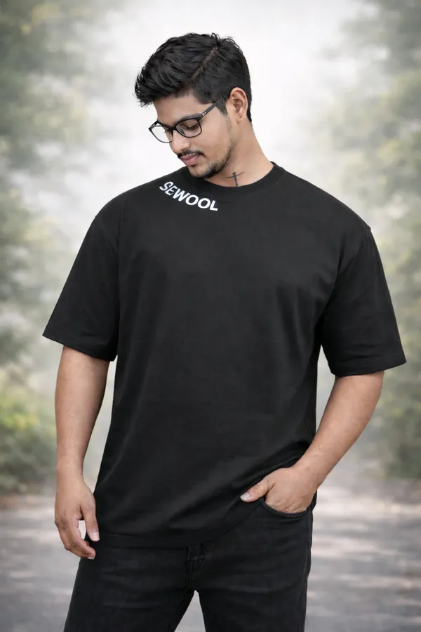 Anime_Thunder_Sword_Graphic_T-Shirt_–_Black