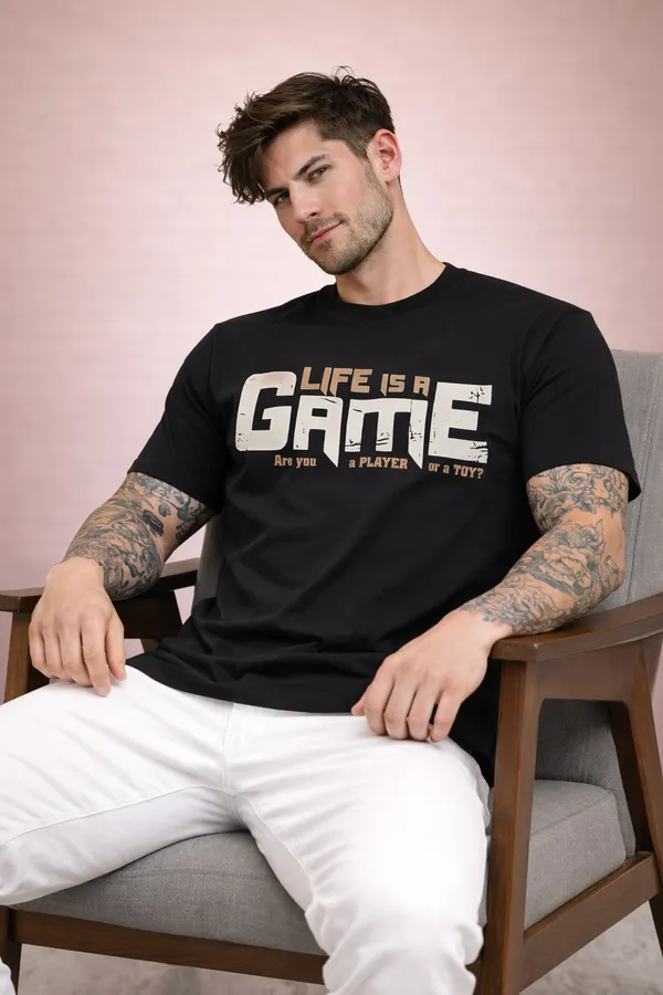 Hustle_Anime_Graphic_T-Shirt_–_Premium_Streetwear_Back_Print_Tee