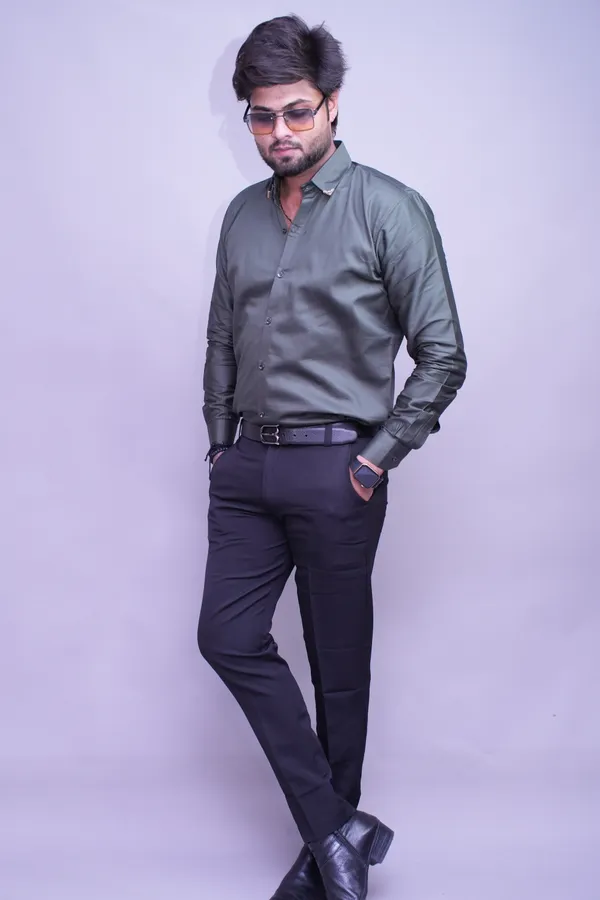 Olive_Ash_Solid_Oxford_Shirt_For_Men