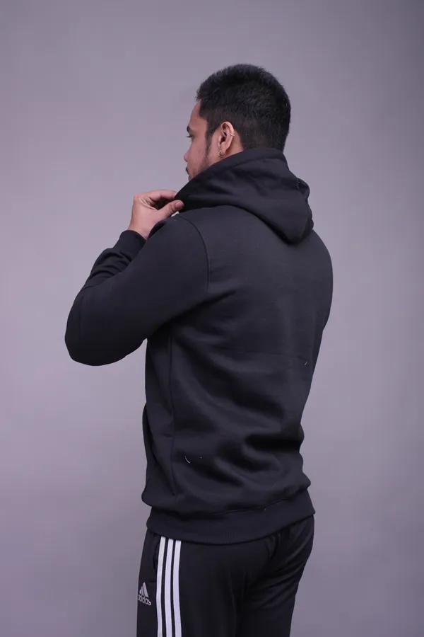 Black_Relaxed_Fit_Hoodie_For_Men