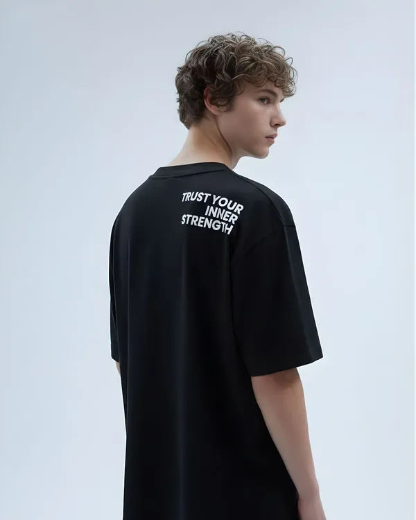 Black_Trust_your_Inner_Strength_Typography_Oversized_T-shirt