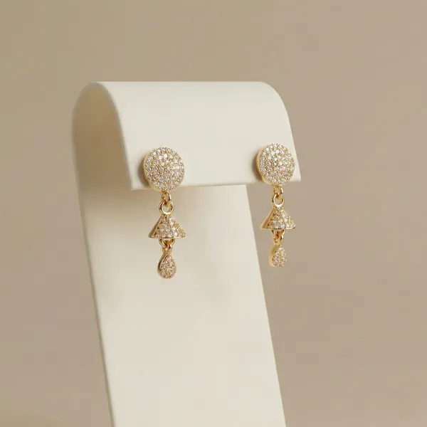 Golden_Brass_Earring_For_Women
