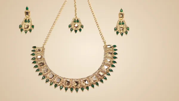 Silver_Brass_Necklace_with_Earring_For_Women