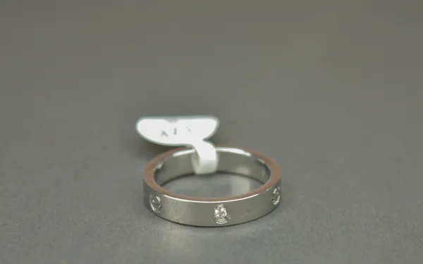 Silver_Brass_Ring_For_Women