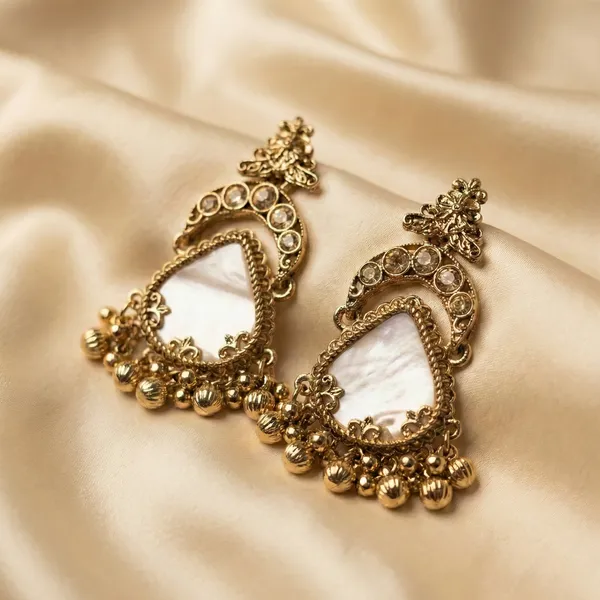 Golden_Brass_Earring_For_Women