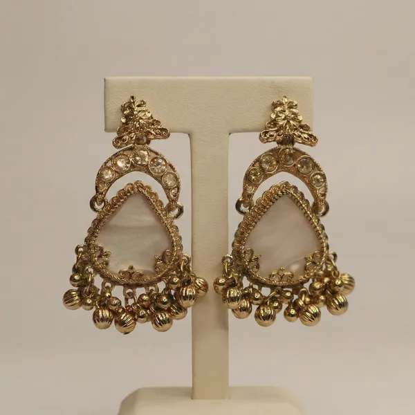 Golden_Brass_Earring_For_Women