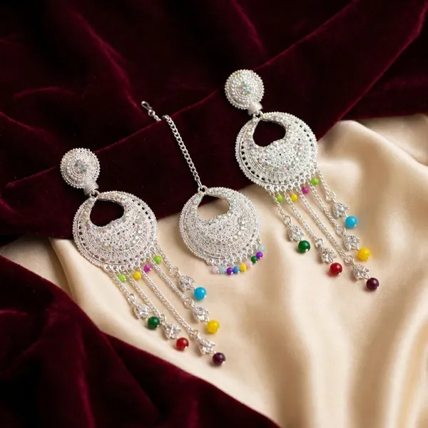 Silver_Brass_Earring_+_Maang_Tikka_For_Women