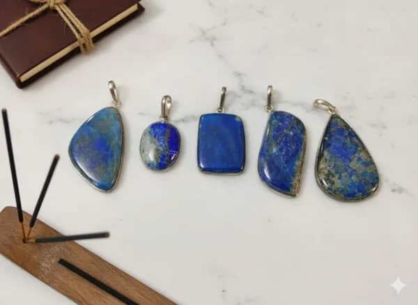 Blue_Lapis_Lazuli_Stone_Pendant_For_Unisex