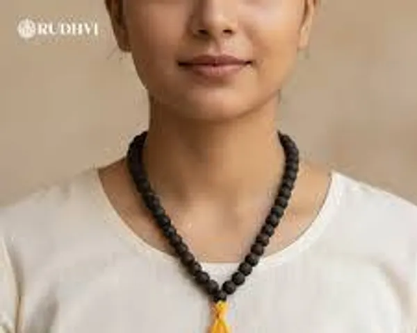 Karungali_Mala