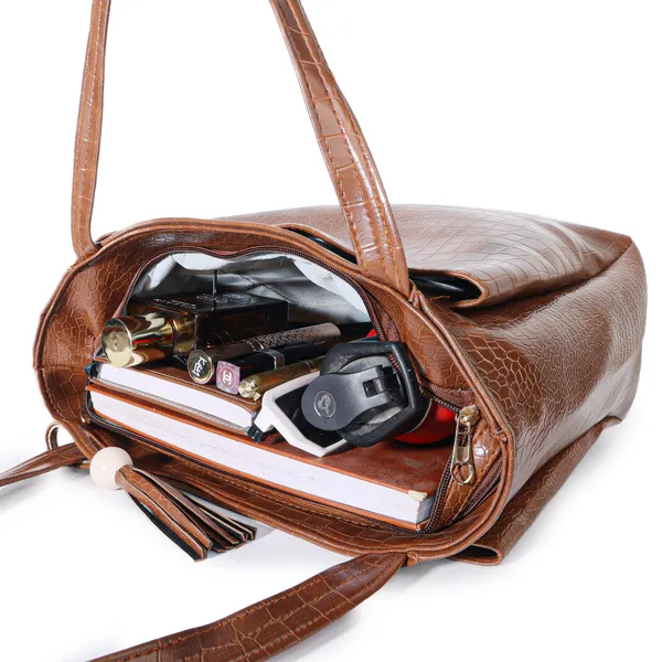 Elegant_Brown_Croc-Embossed_Tote_Bag