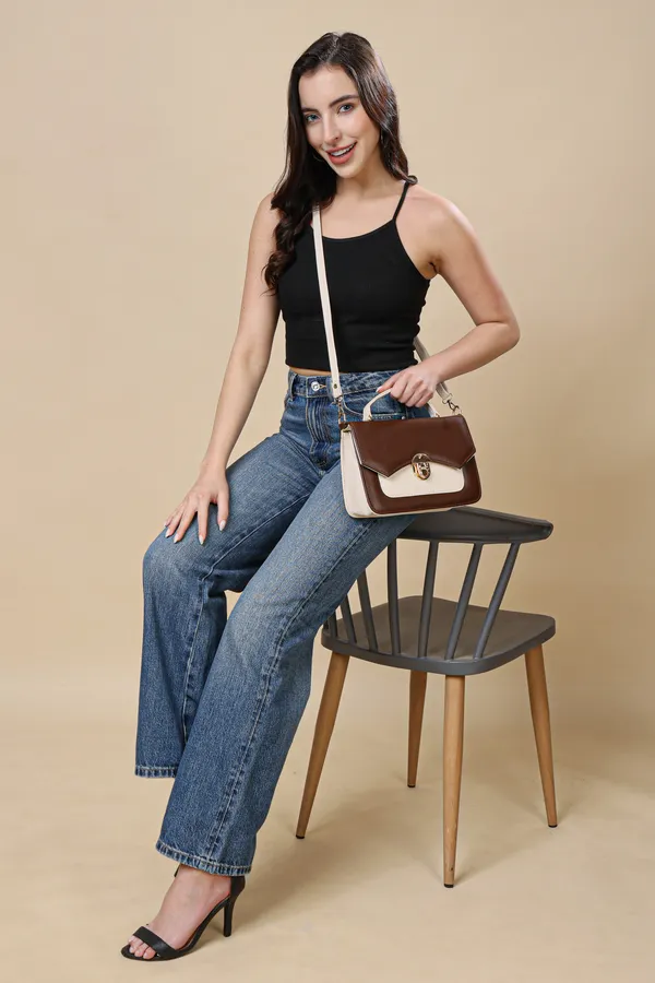 Vintage-Inspired_Structured_Vegan_Leather_Top-Handle_Crossbody