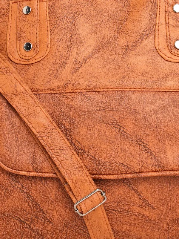 Brown_Textured_Handbag_With_Dual_Handles_&_Sling_Strap