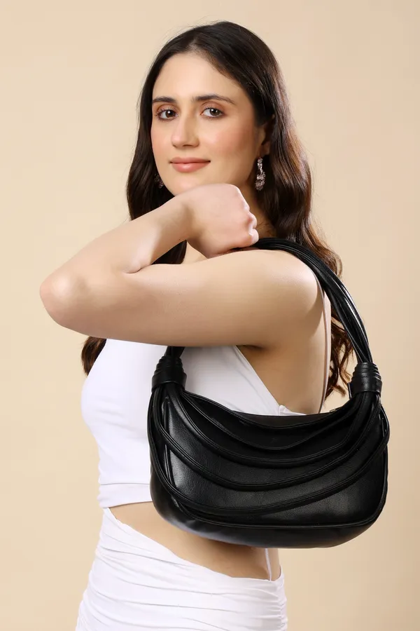 Minimal_Black_curved_designer_Shoulder_Bag