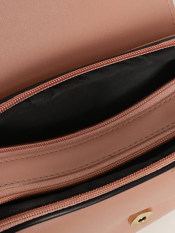 Pink_Sling_Bag_With_Tassel_&_Zipper_Detail
