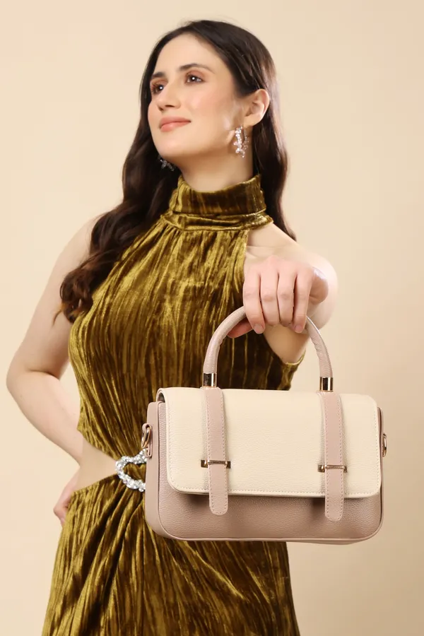 Vintage-Inspired_Structured_Vegan_Leather_Top-Handle_Crossbody