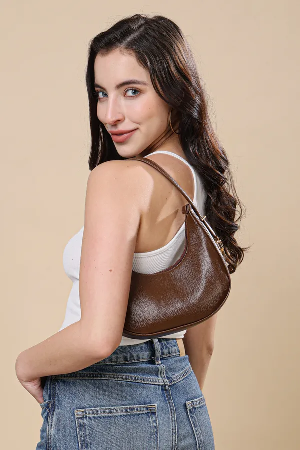 Half_Moon_Brown