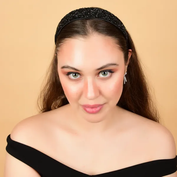 Black_Fancy_Handmade_Sprinkle_Stone_Hair_Band_For_Girls