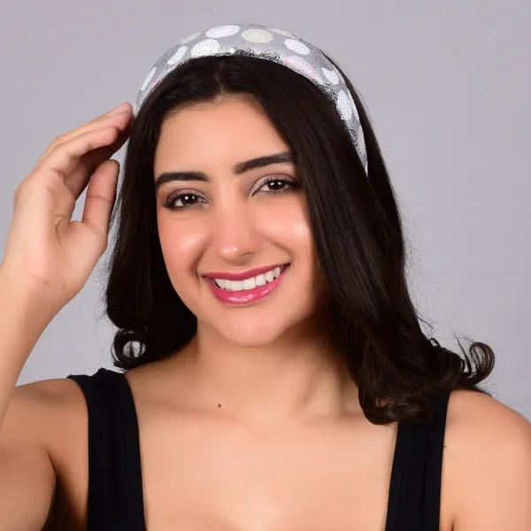 Silver_Glitter_Sequence_Hair_Band_For_Parties_&_Function_For_Women_(Pack_of_1)
