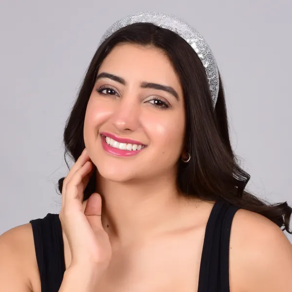 Silver_Party_Wear_Fluffy_Sequence_Headband_For_Girls_(Pack_of_1)