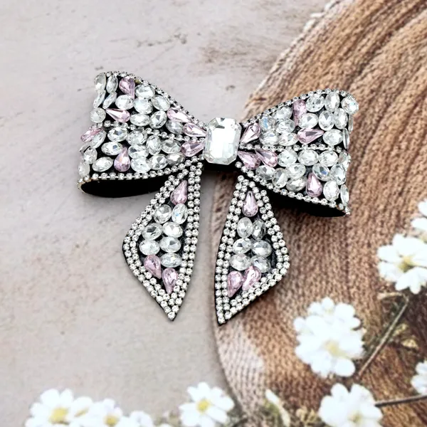 Pink_&_Silver_Premium_Rhinestones_Bow_Clip_For_Girls_(Pack_of_1)