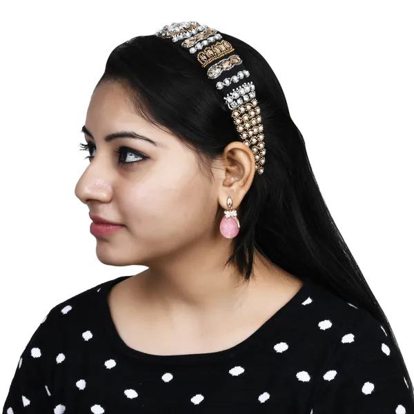 Black_Premium_Stone_&_Beads_Work_Sleek_Embroidery_Hair_Band_For_Women_(Pack_of_1)